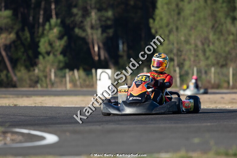 KS-200926-0270.jpg