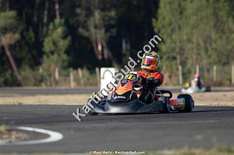 KS-200926-0271.jpg