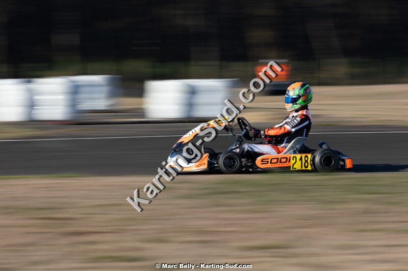 KS-200926-0272.jpg