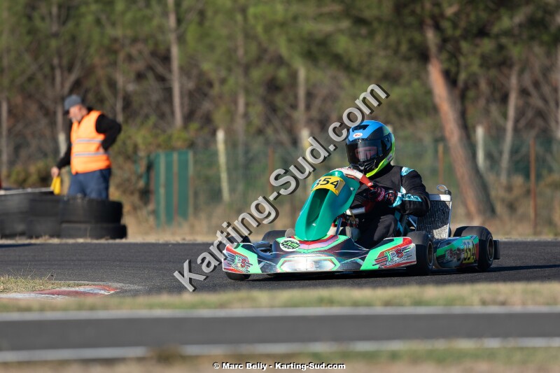 KS-200926-0299.jpg