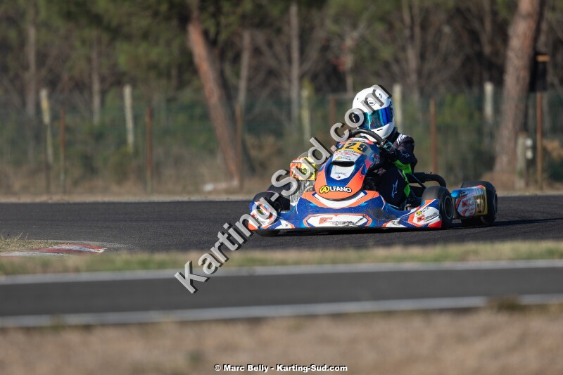 KS-200926-0335.jpg