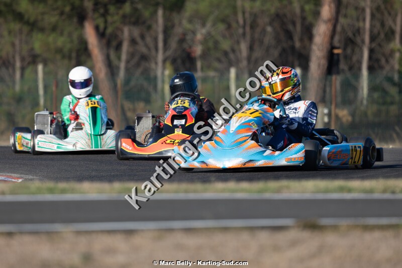 KS-200926-0366.jpg