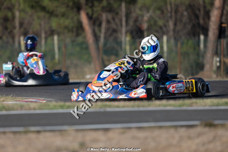 KS-200926-0368.jpg