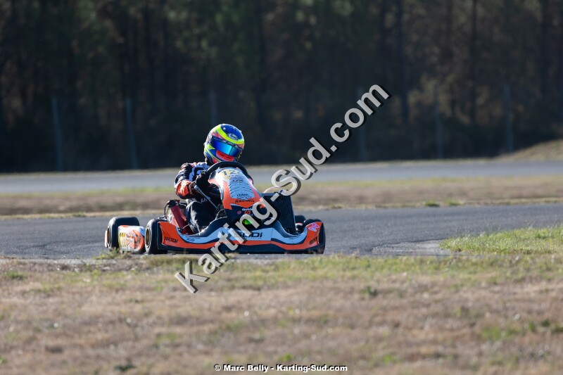 KS-200926-0384.jpg