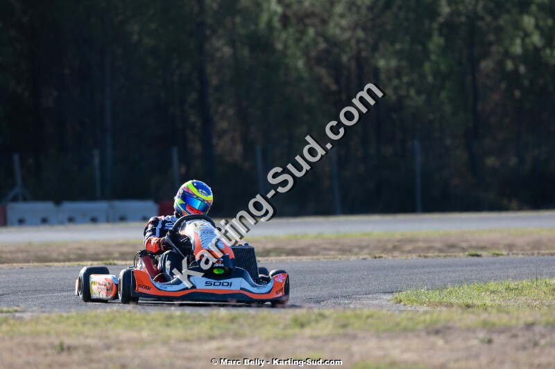 KS-200926-0393.jpg