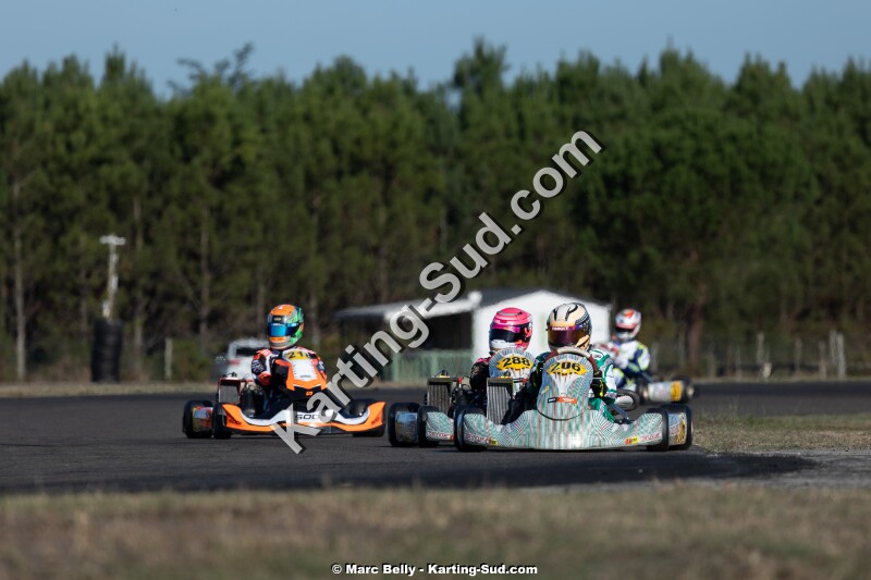 KS-200926-0467.jpg