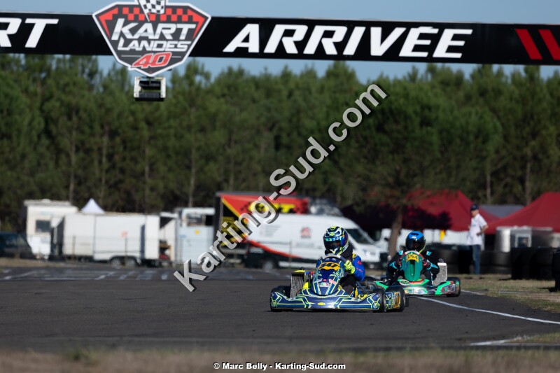 KS-200926-0490.jpg