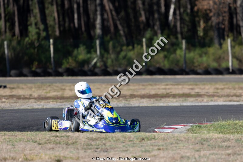 KS-200926-0554.jpg