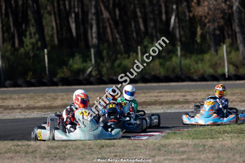 KS-200926-0564.jpg