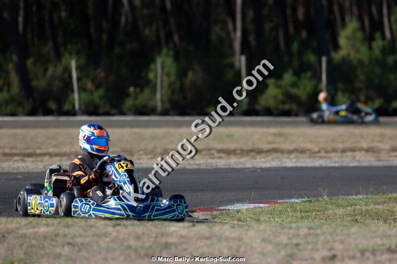 KS-200926-0572.jpg