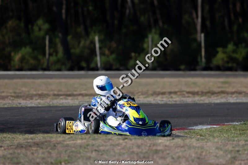 KS-200926-0583.jpg