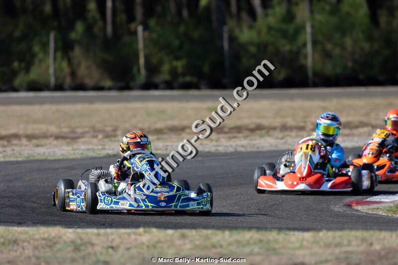 KS-200926-0639.jpg