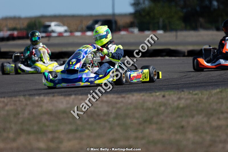 KS-200926-0664.jpg