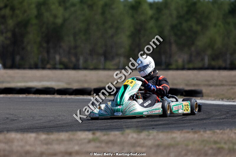 KS-200926-0675.jpg