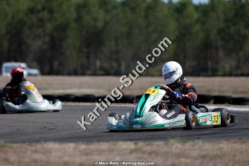 KS-200926-0676.jpg