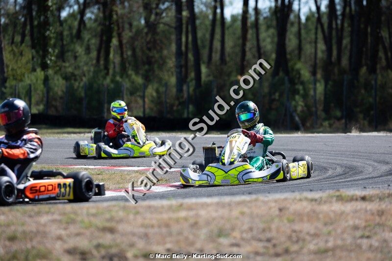 KS-200926-0682.jpg