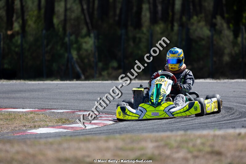KS-200926-0699.jpg
