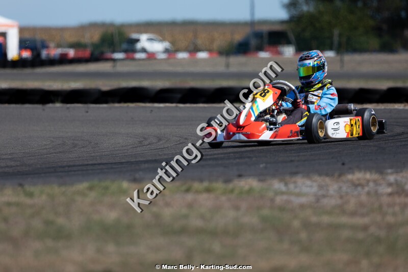 KS-200926-0754.jpg