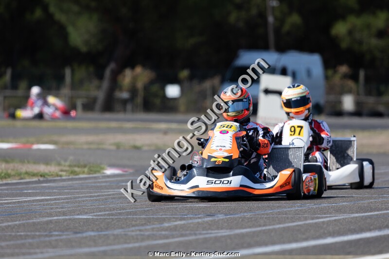 KS-200926-0784.jpg