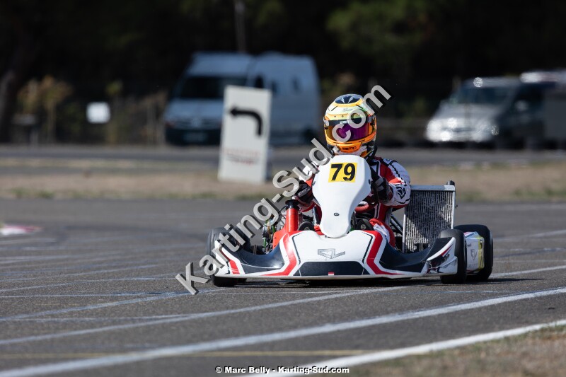 KS-200926-0785.jpg