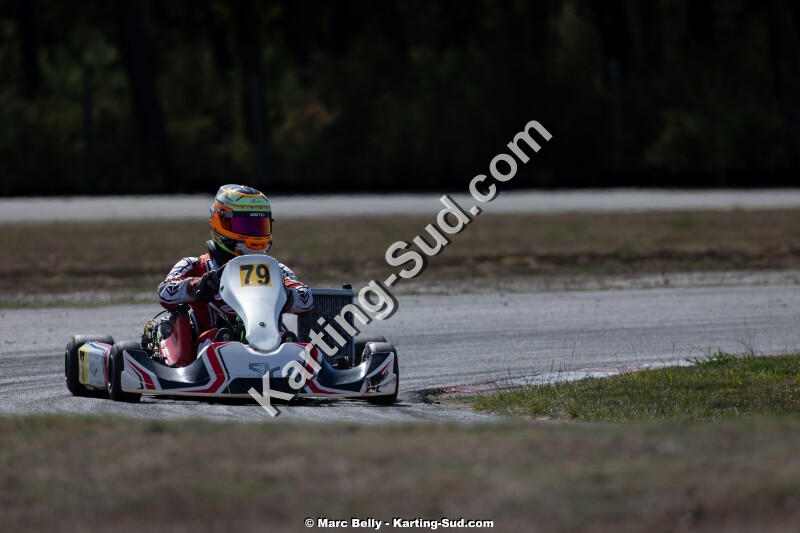 KS-200926-0800.jpg