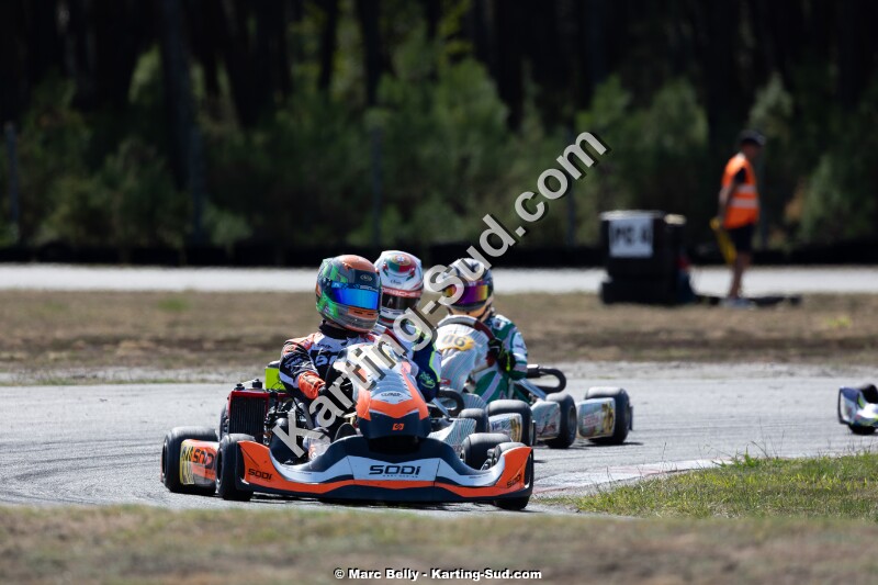 KS-200926-0834.jpg