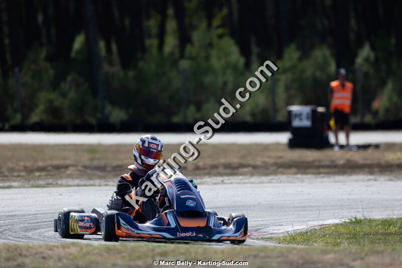 KS-200926-0840.jpg