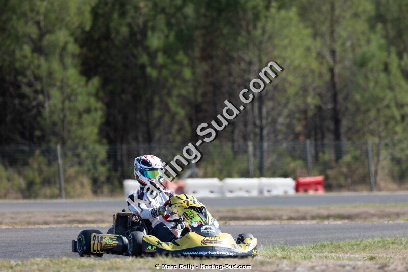 KS-200926-0853.jpg