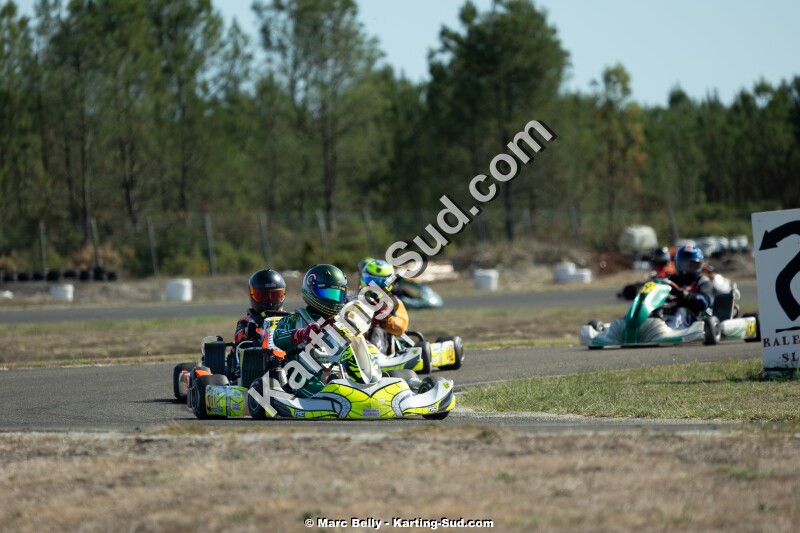 KS-200926-0875.jpg