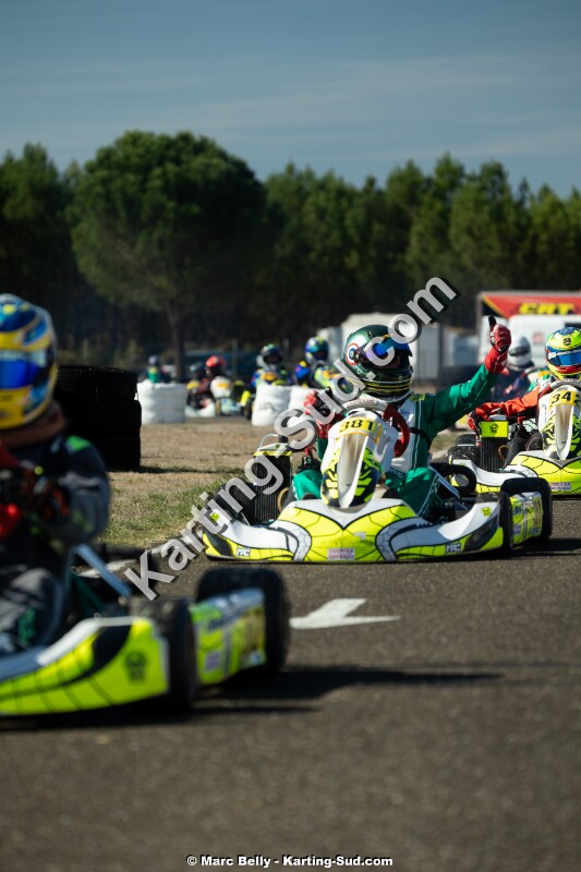 KS-200926-0890.jpg