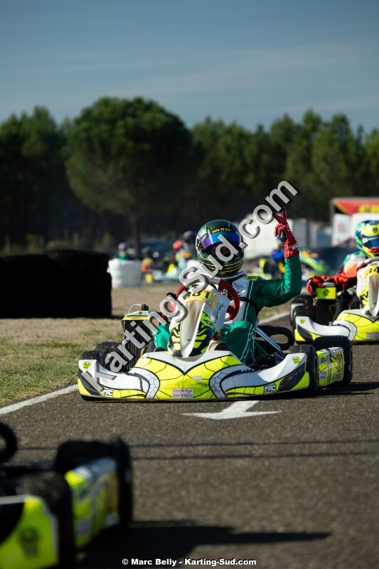 KS-200926-0893.jpg