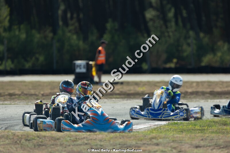 KS-200926-0952.jpg