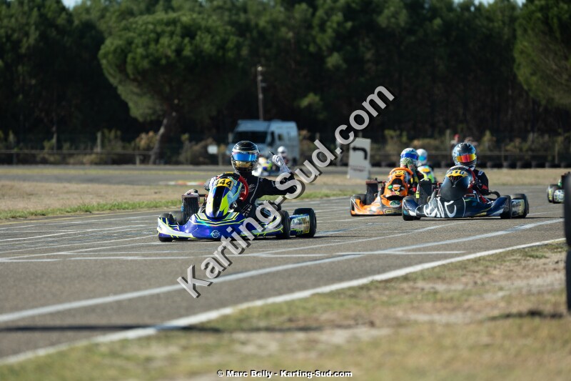 KS-200926-0958.jpg