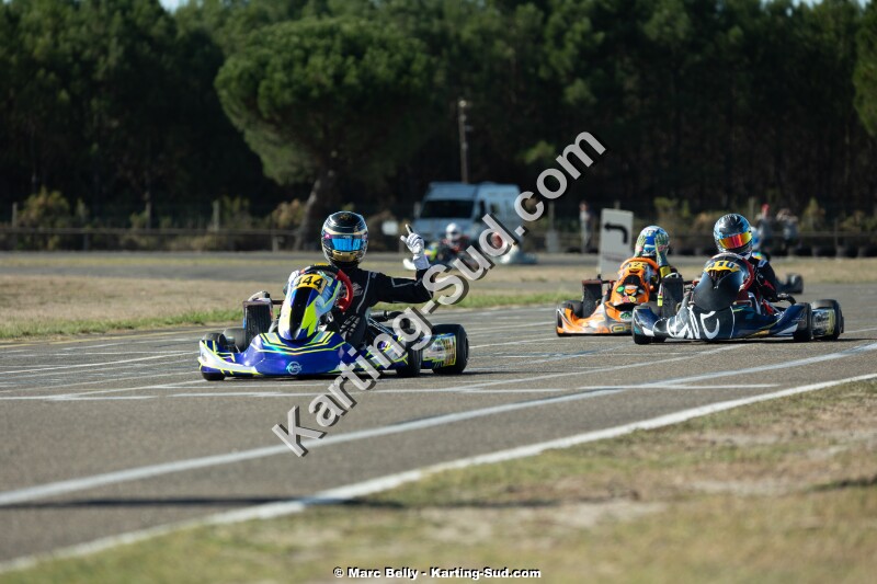 KS-200926-0959.jpg
