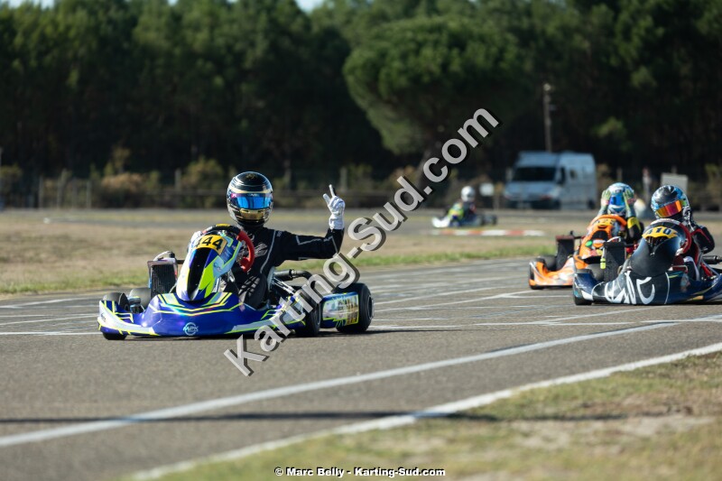 KS-200926-0960.jpg